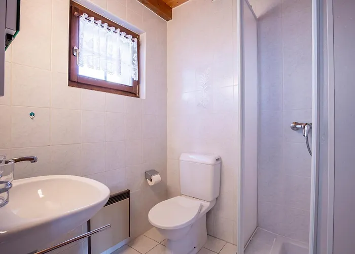 木屋 Hibou Mountain & Quiet 6 Pers 维松纳